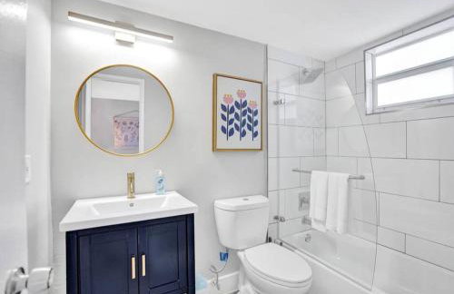 Rustic Retreats Beachy 1BR for 4 guests in the heart of Fort Lauderdale - Foto 4