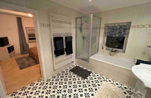 RobinsHomes-2023-Frisch renoviert in BS-Lehndorf - Foto 3