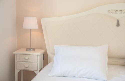 JASMINE - ONE BEDROOM APART WITH BALCONY - Photo 15
