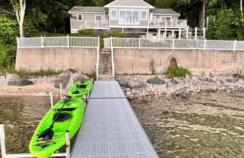 Spectacular Suttons Bay Stay - Game Room Kayaks Pizza Oven & More - Foto 7