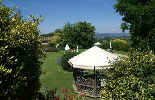 Holiday Home in Montone with Pool & Terrace - Foto 19