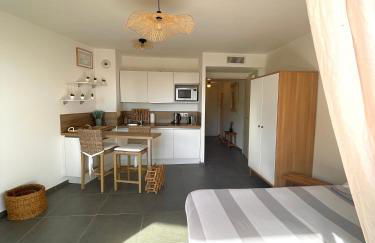 Luxueux Studio Neuf - Frontière Monaco - Piscine - Parking privé - Foto 26