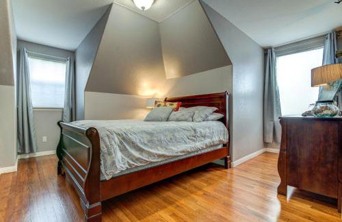 Spacious 3BR Retreat Close to Downtown & Outlets - Foto 9