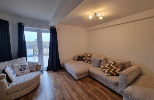 Marina View - Photo 2