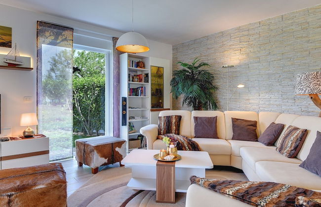 Villa in Novigrad With Pool Near Beach - Foto 11