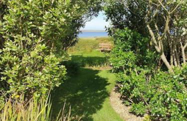 Exceptional 4 bed converted church with hot tub - Photo 12