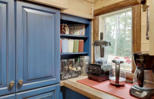 Peaceful Nature Escape on Little Portage Lake! - Foto 8