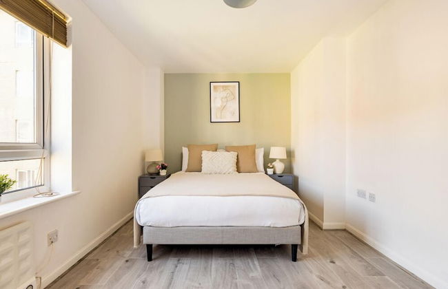 2 Bedrooms Apartment in Wembley - Foto 2