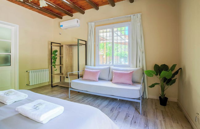 FLIPHAUS Chacras de Coria Besares - Photo 2