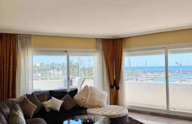 Lujoso Atico Dúplex En Puerto Marina - Photo 29