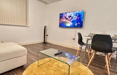 1 Bedroom Apartment- Free Parking, Broad St, City Centre - Photo 10