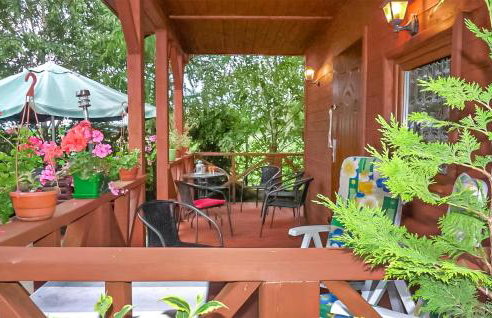 Beautiful Home In Jezierzany With Wifi - Foto 8