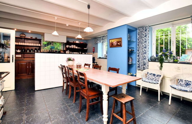 Spacious Pet-friendly Castle in Stavelot - Photo 34