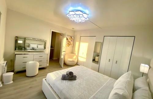 Panoramic luxurious waterfront one bedroom apartment with Miami skyline view Free parking 5min drive to Miami Beach - Foto 23