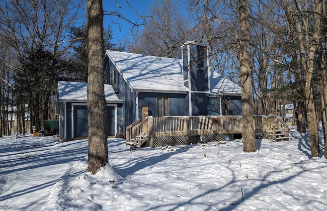 Shady Pines by Avantstay Enclosed Porch, Game Rooms, & Lake/beach Access! - Foto 47