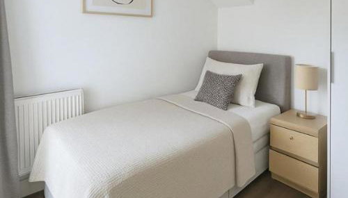 Weekday Special - 4BDR House By Homestyles Hosts Short Lets & Serviced Accommodation Ipswich Near Town Centre With Free Parking - Foto 5