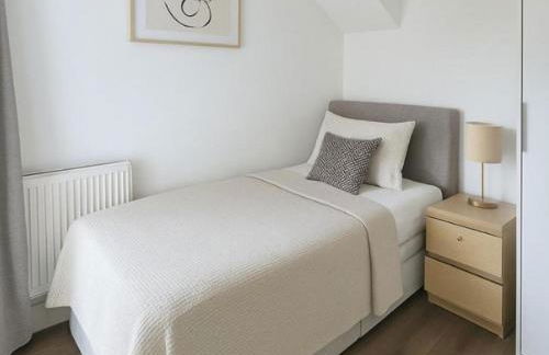 Weekday Special - 4BDR House By Homestyles Hosts Short Lets & Serviced Accommodation Ipswich Near Town Centre With Free Parking - Foto 5