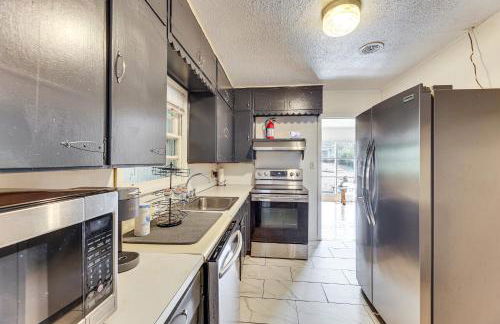 Historic Heart of Tuskegee! Cozy Home Near Campus - Foto 11