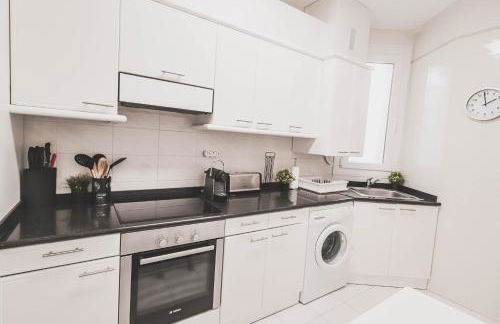 Park view beautiful apartment Bilbao - Photo 32