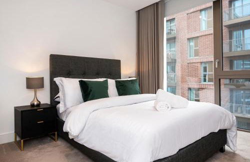 Lux and Large 2 bed Battersea Power Station - Foto 25