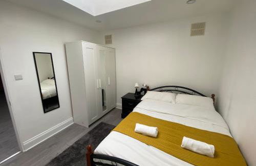 Cosy 2 Room Space Near Station - Foto 15