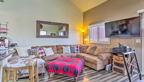 Mountain Creek Condo with Grill Walk to Lifts! - Foto 3