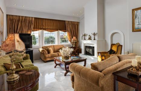 Renko Royal Villa - Private Infinity Pool & Garden - Athens Riviera - Foto 4