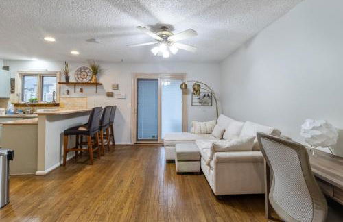 Pet-Friendly Beach Getaway, Relax by the Bay! - Foto 40