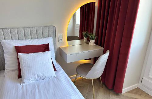 Apartamenty OFF PIOTRKOWSKA w Roosevelta Residence, Klimatyzacja, Wejście na KOD, WiFi, FV - Foto 35