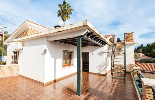 Queen Fabiola Villa, spacius home with private Pool in east Malaga - Photo 60