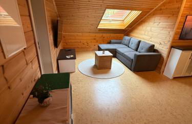 Blockbohlen HolzHaus mit Sauna, Outdoor Jacuzzi und BadeTeich - Foto 50