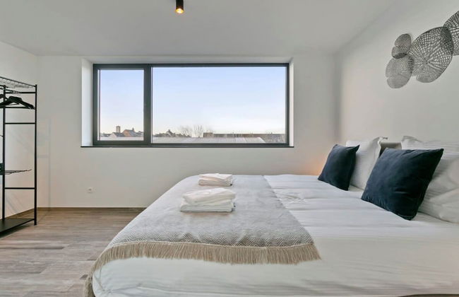 Spacious 3 Bedroom Apartment With Private Garage - Foto 43