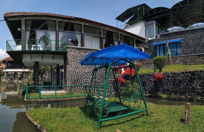 Villa Pinggir Danau Puncak for 30 pax - Photo 19
