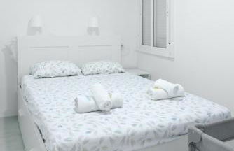 Close to Beach Family Apartment - Photo 11