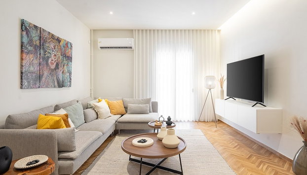 LIV - Charming 3BD in Athens Vibrant Downtown - Foto 2, Habitación