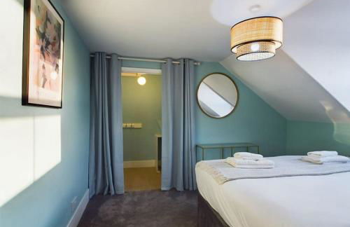 Central Eastbourne Escape with Rooftop Jacuzzi - Foto 22