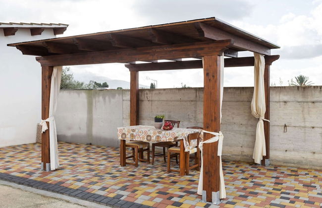 Belvilla by OYO Villa con Piscina - Partinico - Photo 27