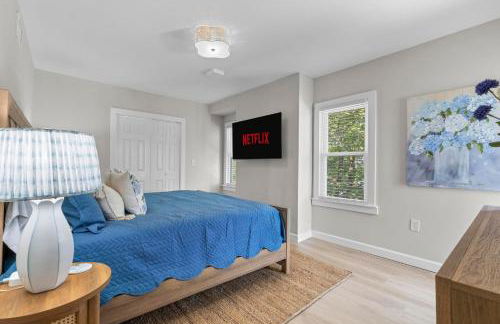 Waterfront Renovated Apartment - Foto 21