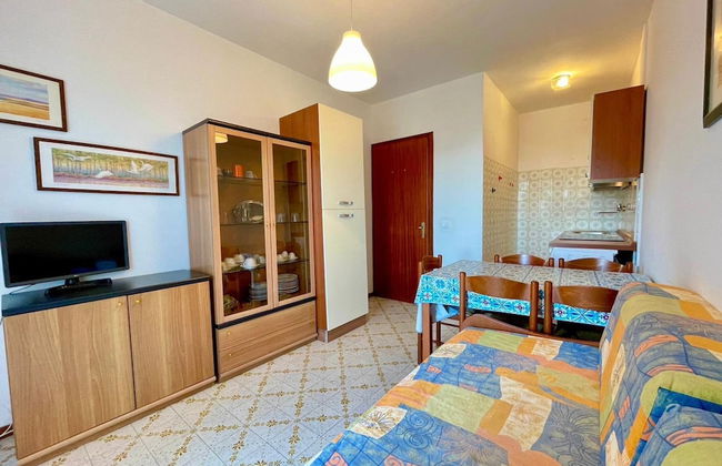 Sea Front Apartment in a Residence With Pool - Foto 3