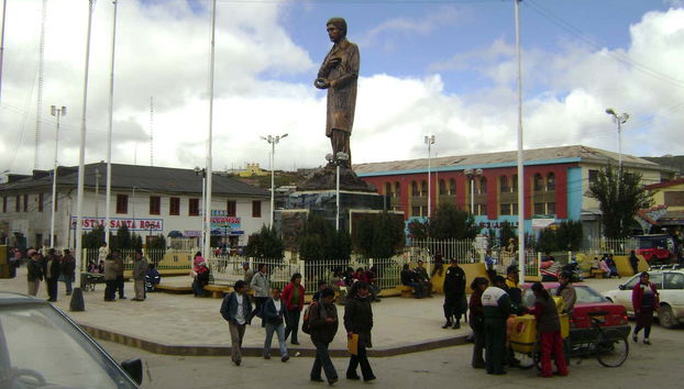 Tour por Cerro de Pasco - Foto 5, Monumento a Daniel Alcides Carrión