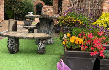 Lincoln Holiday Retreat Cottage with Private Hot Tub - Foto 20