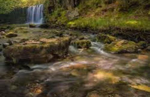 Immaculate 1-bed Apartment in Merthyr Tydfil - Photo 41