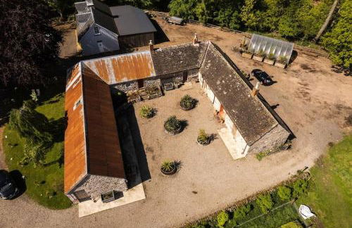 Spacious & Stylish StoneHous Cottage - Photo 20