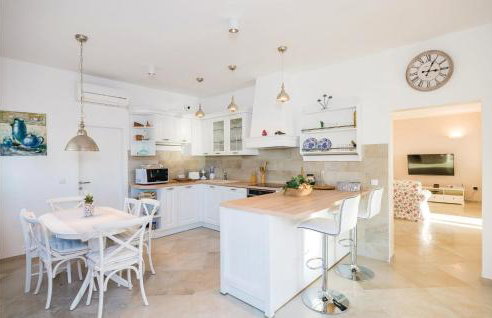 Three-Bedroom Holiday Home In Brsecine - Foto 4