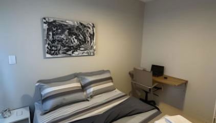 2 quartos, ar condicionado e pertinho do centro - Foto 5