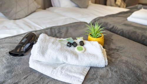 Ealing Manor - 6 beds 3 sofa beds sleeps 9 ppl - Foto 4, towels