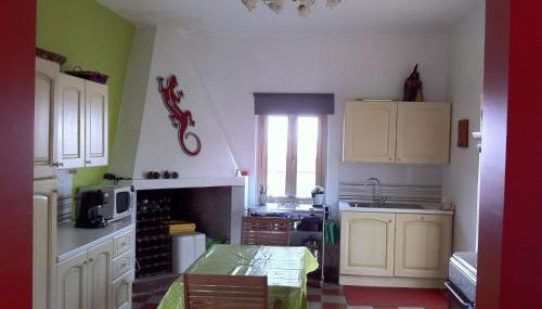 Hillside Escape with Pool - Foto 5