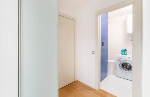 Hermosa Luxury Apartment - Photo 31