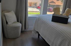 New Luxury 5BR 7BD Home Near Airport, Sleeps 10 plus - Foto 57