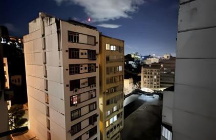 Apartamento a Passos do Metrô da Glória! Silêncio e Portaria 24h - Foto 34